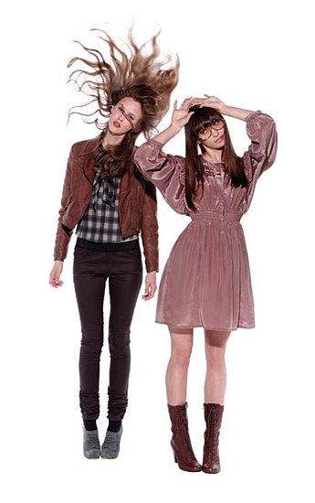 Look Book Love: Plastic Island Fall '09 Look Book Love: Plastic Island Fall '09