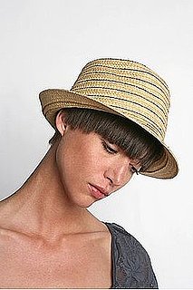Online Sale Alert! Summer Accessories at Urban Outfitters