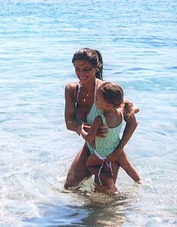 FabSugar Interview With Shoshanna Lonstein Gruss and Swimsuit Tips