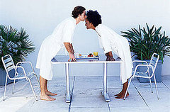 How to Stay Healthy on Your Honeymoon