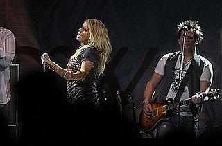 Jessica Simpson Has a Meltdown on Stage in Grand Rapids, Michigan