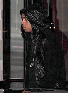 Photo of Chris Brown Hours Before and After Alleged Assault on Rihanna Before the Grammys