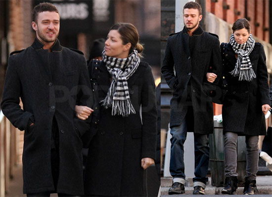 Justin and Jessica Lunch With Friends