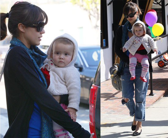 Jessica and Honor go Shopping 