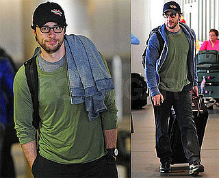 Photos of Zach Braff at LAX