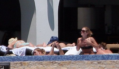 Bikini-Clad Jessica Simpson in Mexico Bikini-Clad Jessica Simpson in Mexico