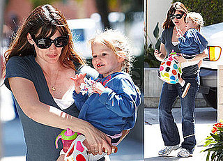 Photos of Jennifer Garner, Who's Set to Star in a Butter-Churning Movie, with Violet Affleck
