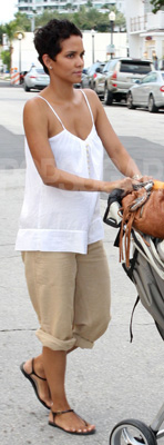 Celeb Style: Halle Berry 