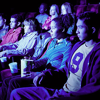 Fun or Fail: Movie Theater Seats That Move You