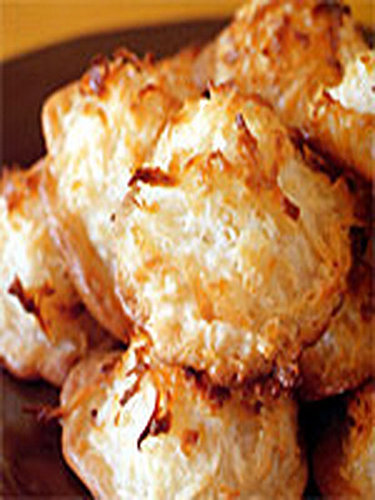 Coconut Macaroons Coconut Macaroons