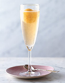 Recipe For Peach and Prosecco Cocktail For Easter