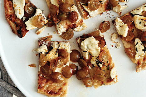 Fast & Easy Dinner: Goat Cheese Pizza Fast & Easy Dinner: Goat Cheese Pizza