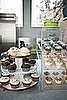 Yummy Links: From Cupcakes to Star Trek