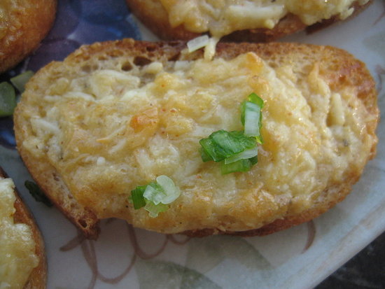 Parmesan-Blue Cheese Crostini with Green Onions