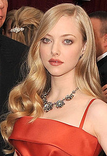 Amanda Seyfried at 2009 Oscars: Photo of Hair and Makeup
