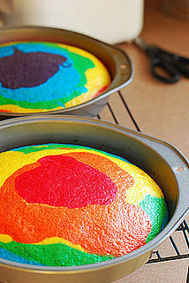 Lil Links: Blow Out the Candles on This Rainbow Birthday Cake
