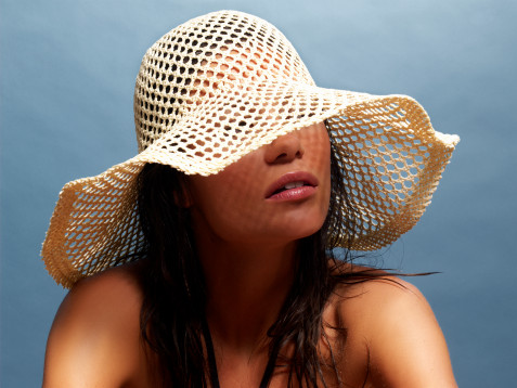 Do You Wear a Sun Hat with Sunglasses?