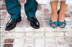 How-To: 10 Cool Ways to Display Photographs at Your Wedding