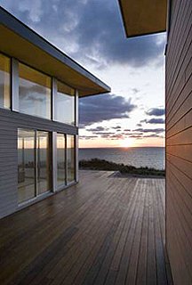 Roundup: Hit the Beach House