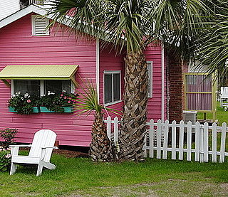 Summer Style: Luscious Little Cottage