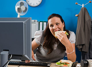 The How-To Lounge: Avoiding Weight Gain at Work
