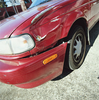 The How-To Lounge: What To Do After a Fender Bender