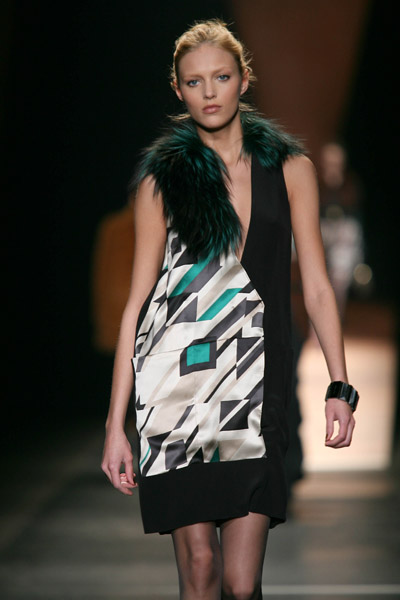 Modelwear_SGPI_12837282_600 Modelwear_SGPI_12837282_600