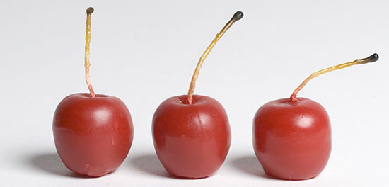 Simply Fab: Atypyk Cherry on Top Candle Simply Fab: Atypyk Cherry on Top Candle