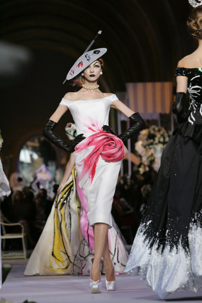 Modelwalk_Tony_14482254_600 Modelwalk_Tony_14482254_600