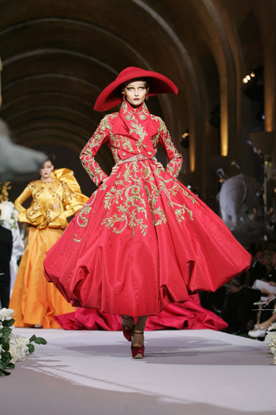 Modelwalk_Tony_14482317_600 Modelwalk_Tony_14482317_600