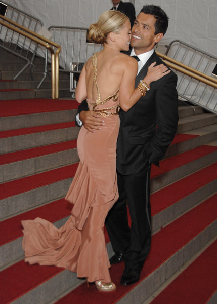 KellyRipa_Dimit_13915562_600 KellyRipa_Dimit_13915562_600