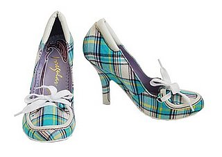 Golf Punk Plaid Pumps: Love It or Hate It? 
