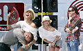 Cameron Diaz is Giddy!