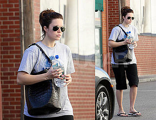Mandy Moore Goes Very Low Key