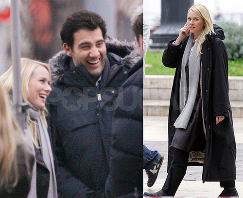 Clive Owen and Naomi Watts on the set of The International in Milan