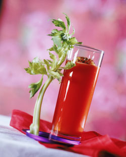 Is it OK to Drink Your Daily Amount of Fruits and Veggies?