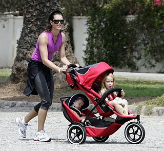 Get in Gear: Brooke Shields's Jogging Stroller