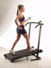 Green Exercise: Manual Treadmill Requires No Electricity Green Exercise: Manual Treadmill Requires No Electricity