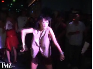 Bai "Ding A" Ling Thinks She Can Dance