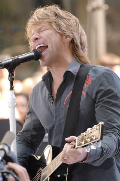 TV Tonight: The Return of "MTV Unplugged"