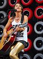 Song of the Day: KT Tunstall, "Hold On"