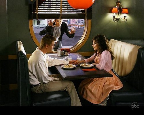 Pushing Daisies Rundown: Episode 4, "Pigeon"