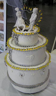 Maker Faire: Interactive Wedding And Birthday Cakes