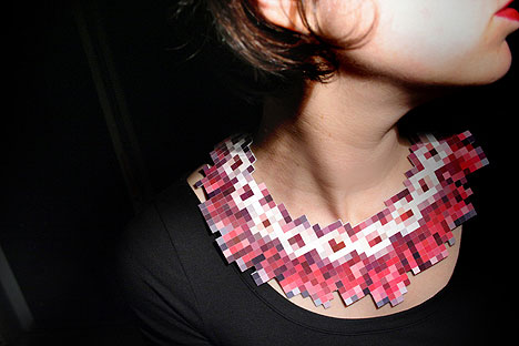 mike_maaike_stolen_jewels