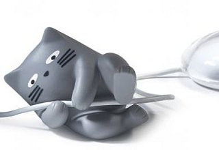 Is Your Mouse Lonely? It Get It A Cat Cable
