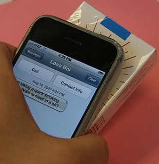 Smoking Ban Creates 'Smexting' Phenomenon
