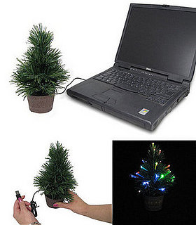 USB Christmas Tree: Love It or Leave It? 