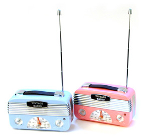 vintage-radio-3 vintage-radio-3