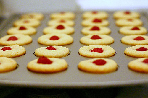 Yummy Link: Raspberry-Topped Lemon Muffins