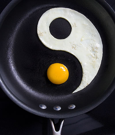 Yummy Link: Yin and Yang Egg